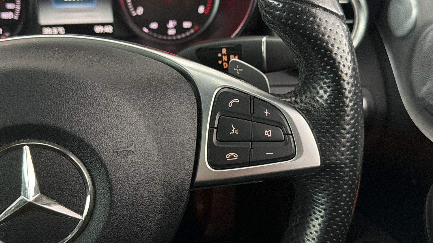 Used Mercedes-Benz C Class 2018 for sale - 77973856: Photo 23