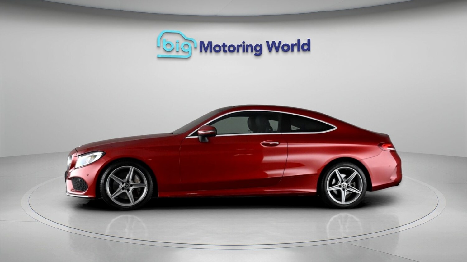 Used Mercedes-Benz C Class 2018 for sale - 77973856: Photo 4