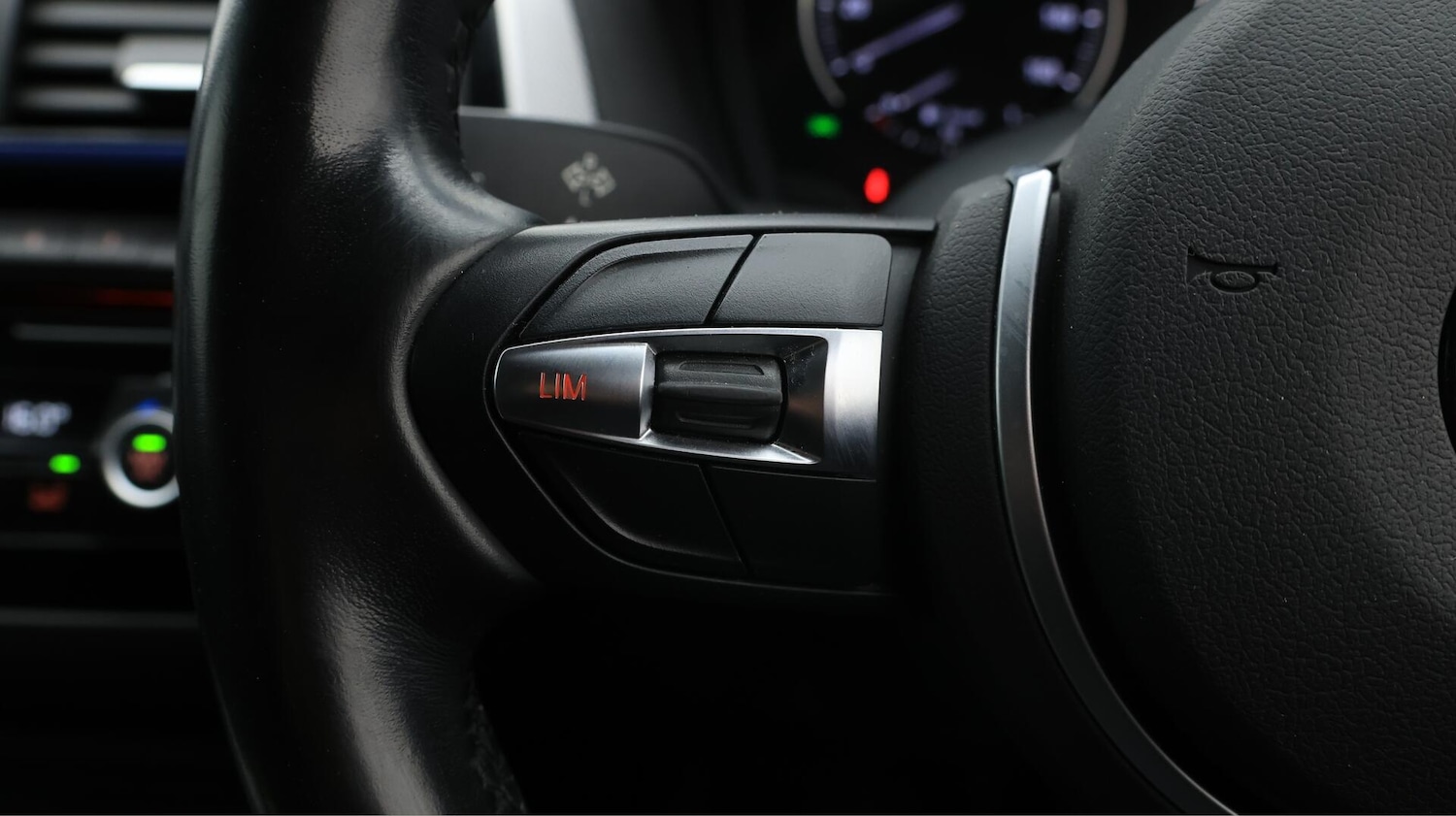 Used BMW 1 Series 2019 for sale - 76572021: Photo 24