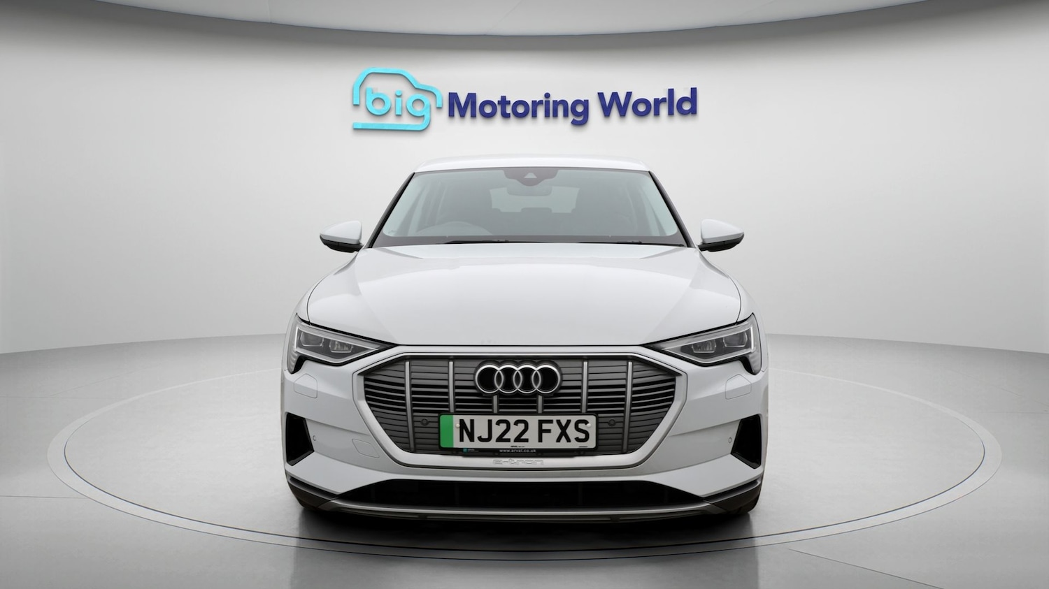 Used Audi e-tron for sale - 77182233: Photo 2