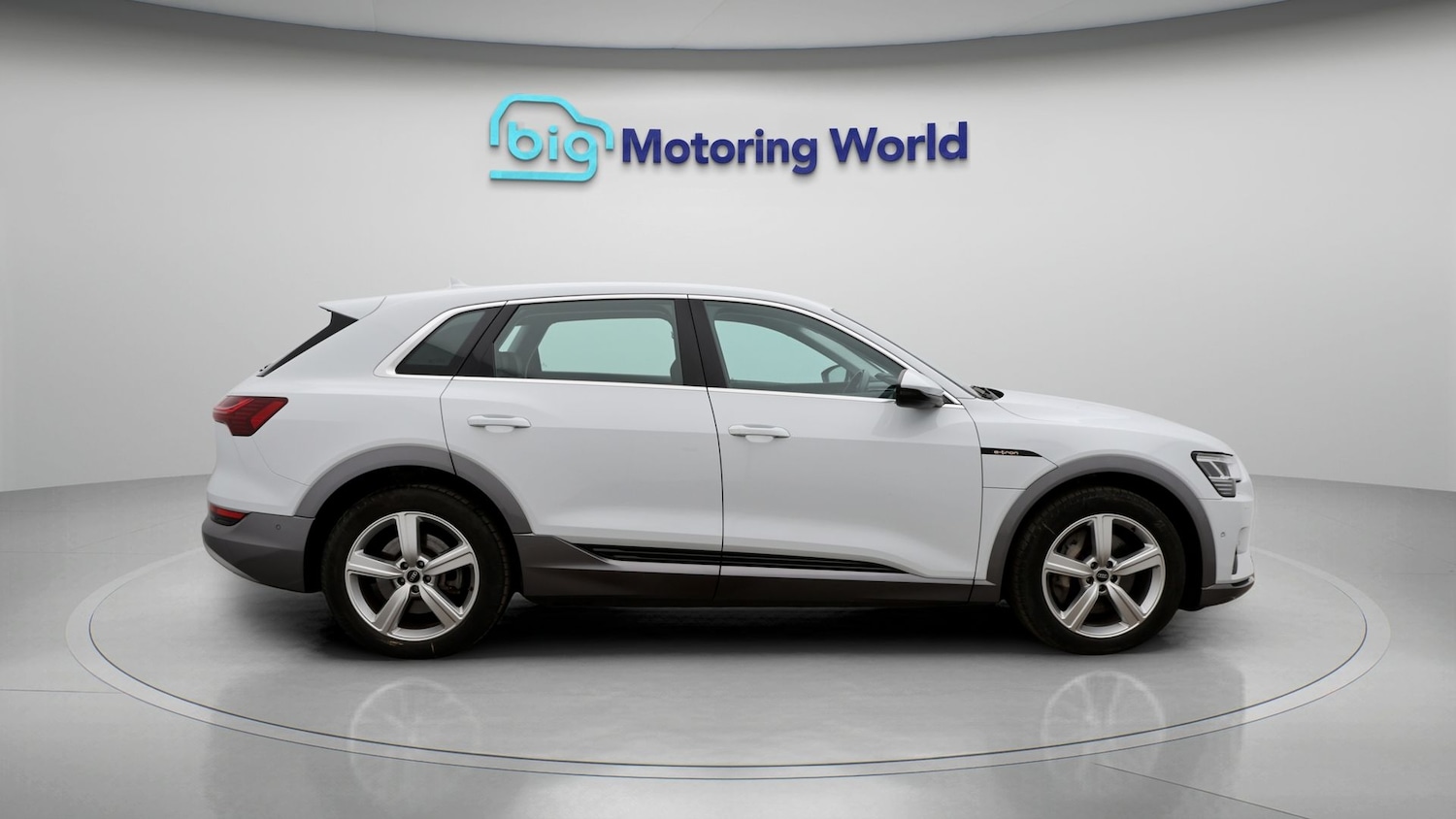 Used Audi e-tron for sale - 77182233: Photo 8