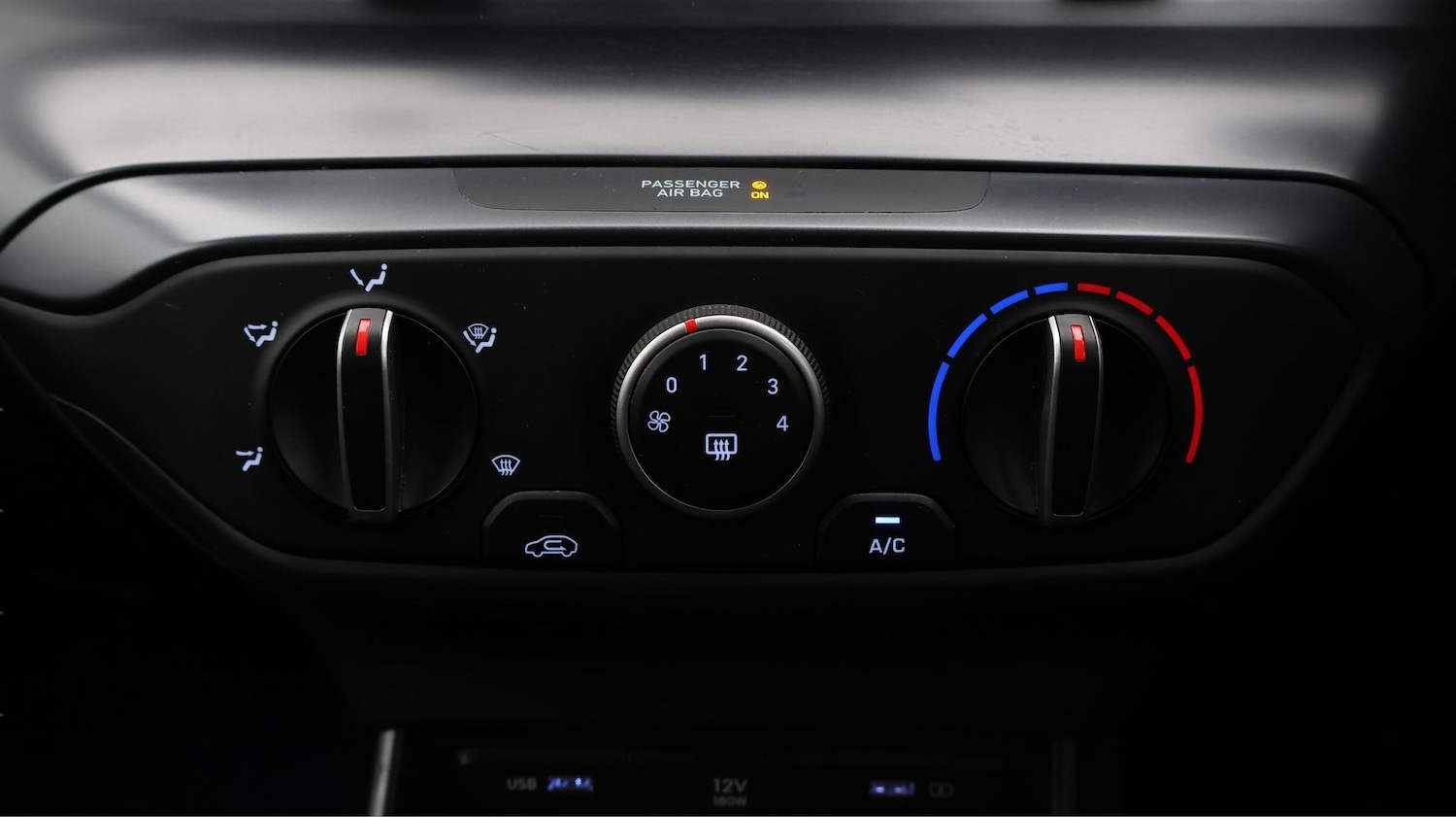 Used Hyundai BAYON 2023 for sale - 77750162: Photo 12