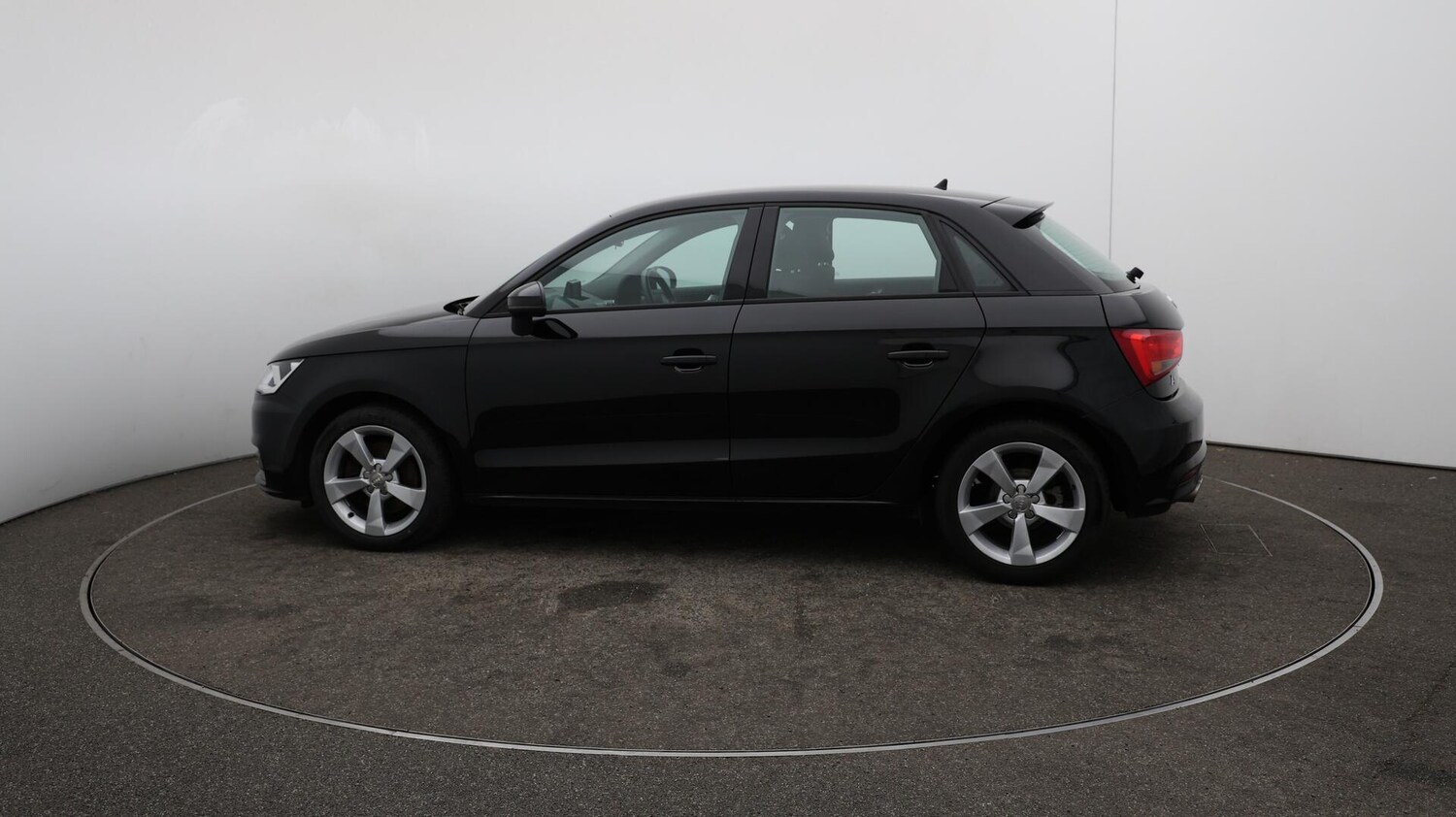 Used Audi A1 2018 for sale - 76032281: Photo 56