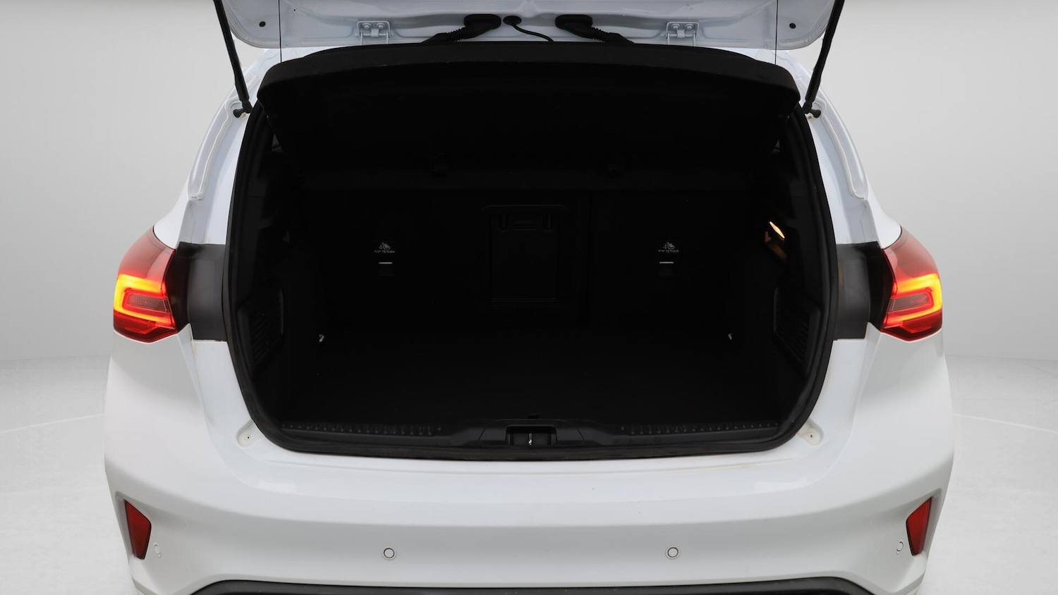 Used Ford Focus 2023 for sale - 76388790: Photo 18