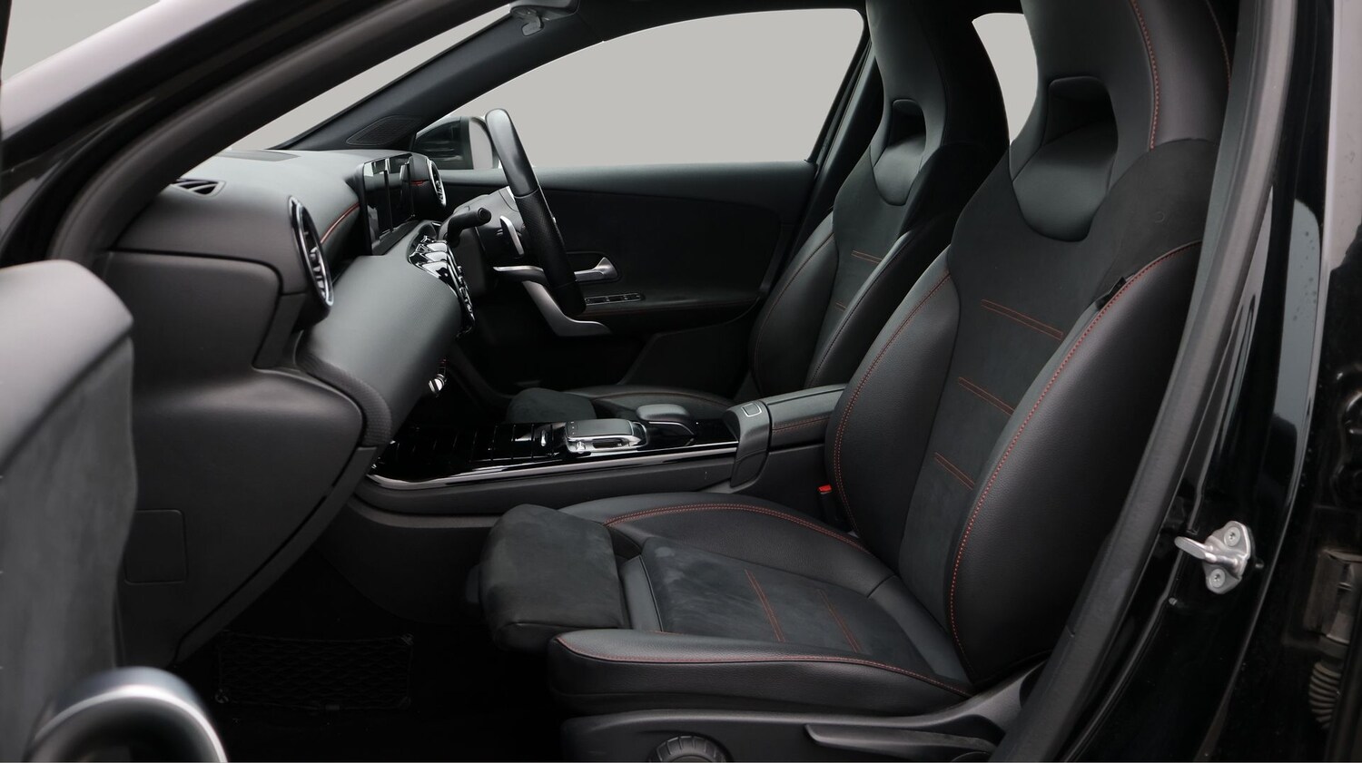 Used Mercedes-Benz A-Class 2019 for sale - 77759220: Photo 14