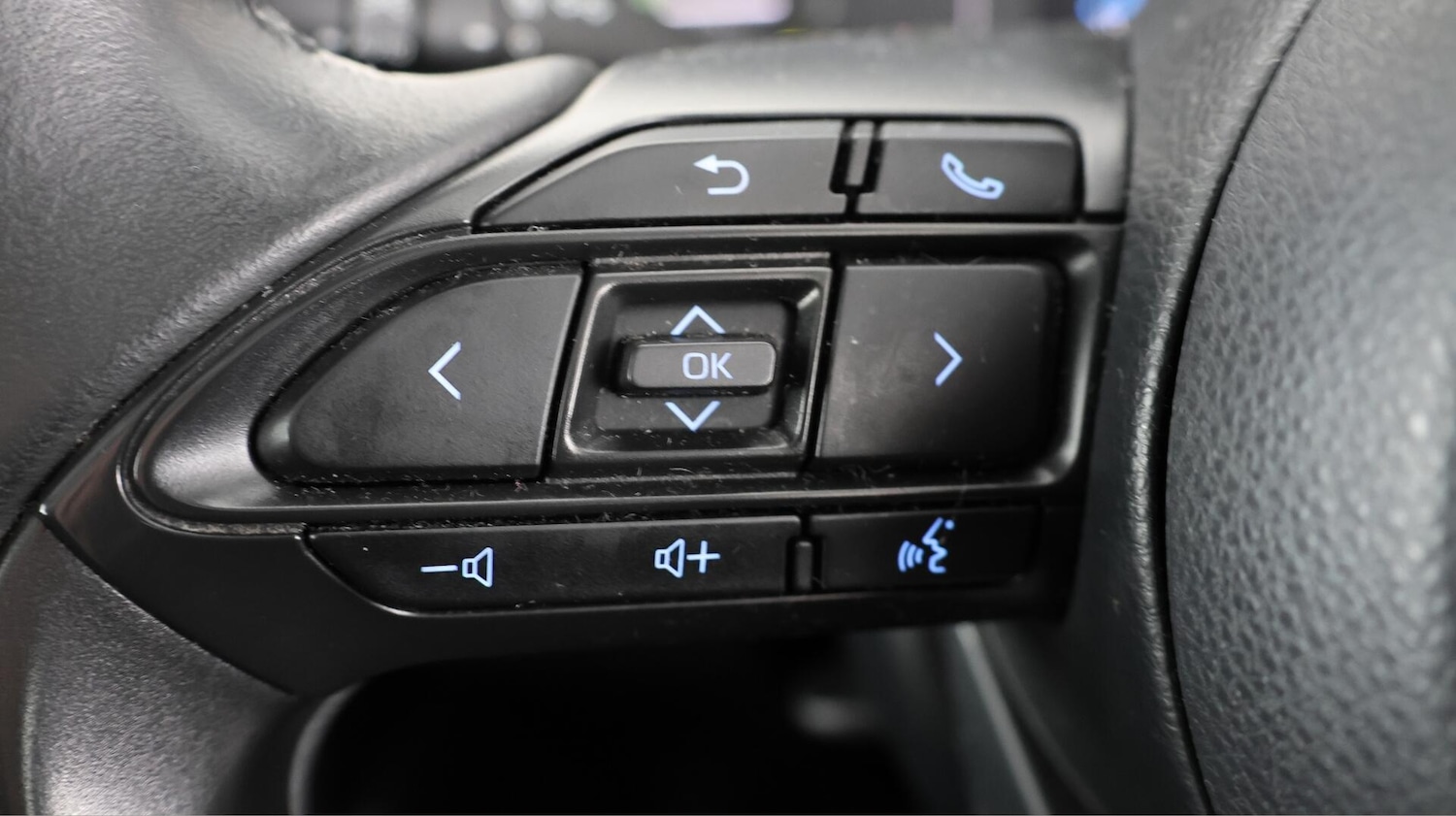 Used Toyota Yaris 2020 for sale - 76522478: Photo 25