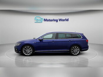 Used Volkswagen Passat 2023 for sale - 77746110: Photo