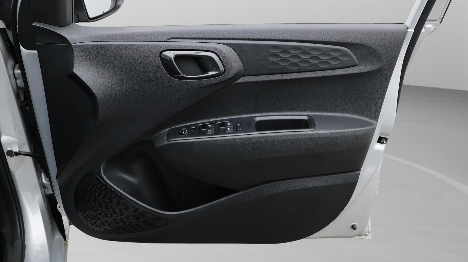 Used Hyundai i10 2022 for sale - 76370642: Photo 16