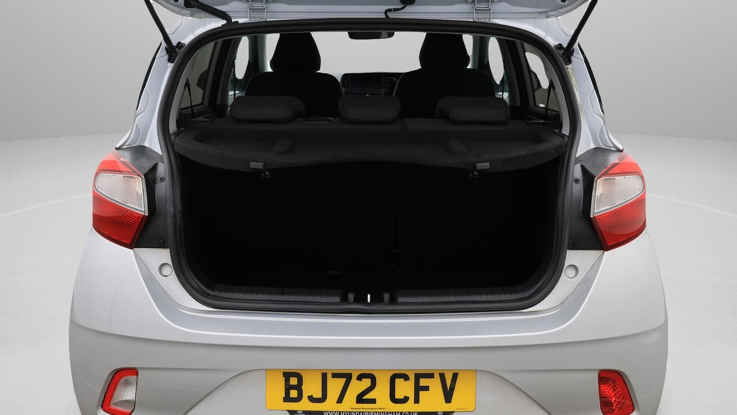 Used Hyundai i10 2022 for sale - 76370642: Photo 18