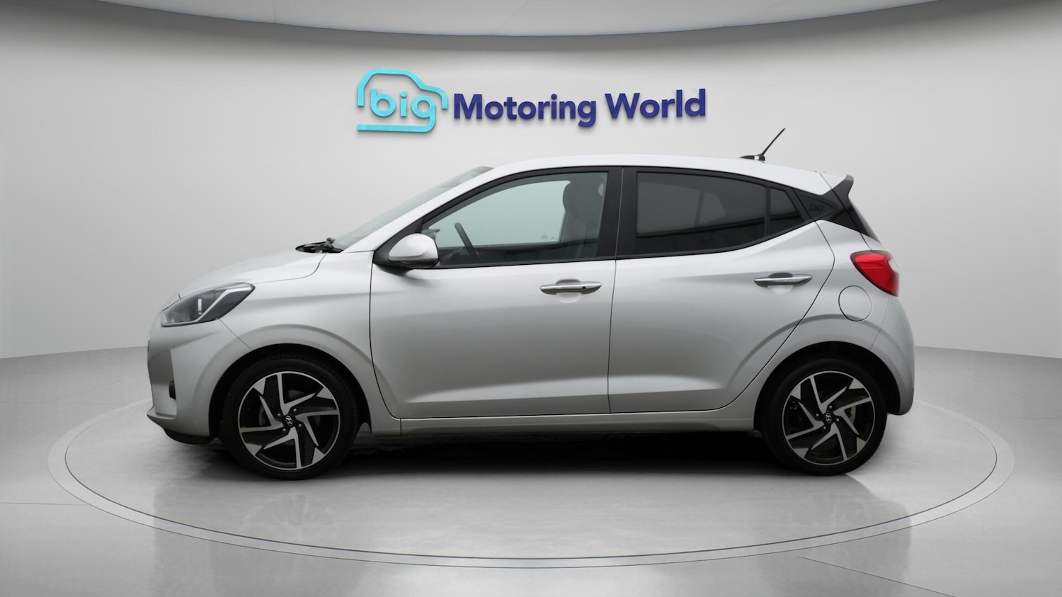 Used Hyundai i10 2022 for sale - 76370642: Photo 5