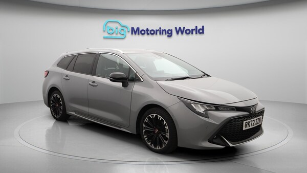 Used Toyota Corolla 2022 for sale - 76318013: Photo 2