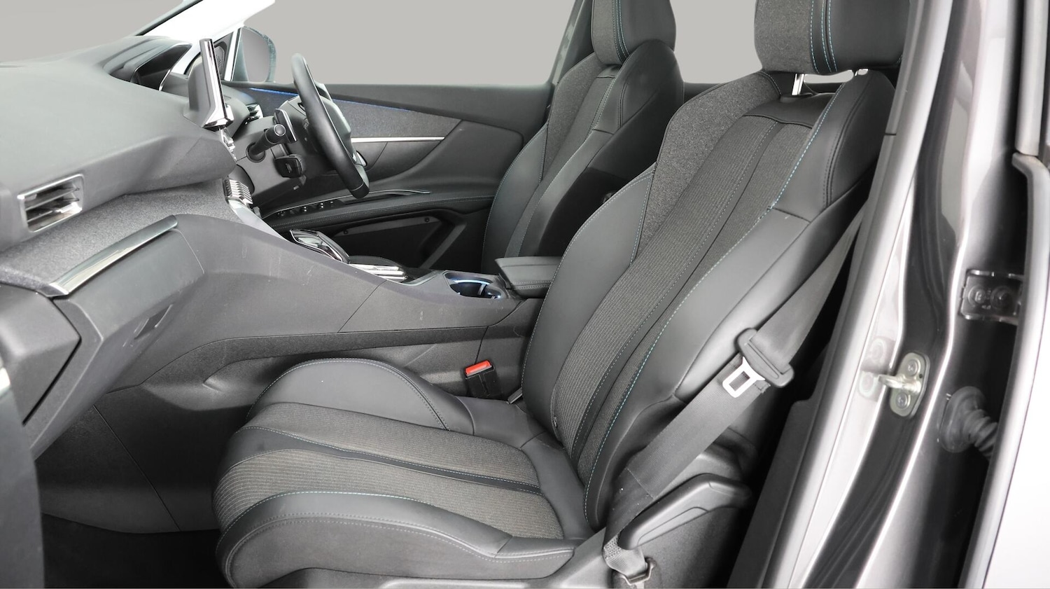 Used Peugeot 3008 2021 for sale - 75906003: Photo 15