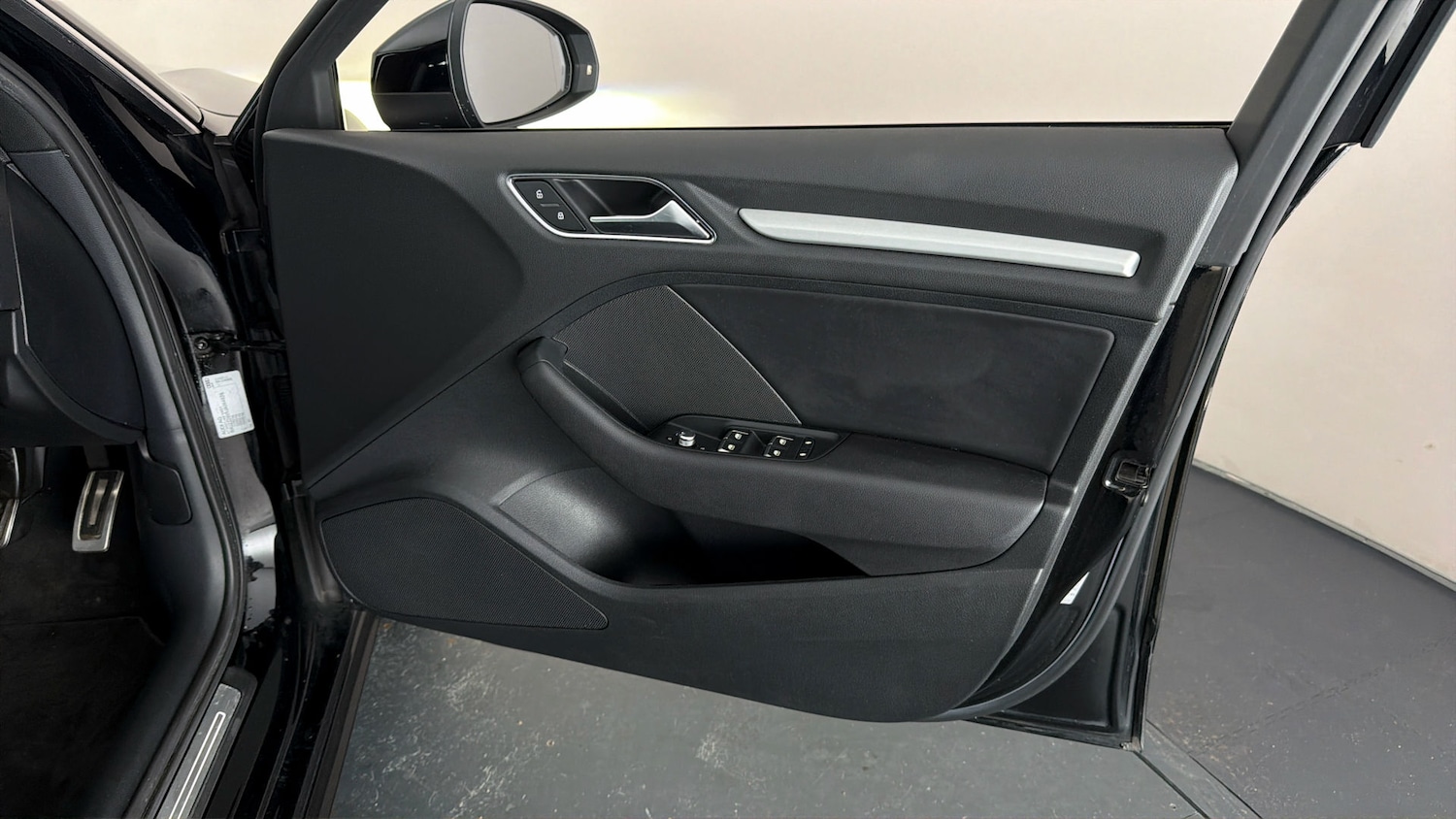 Used Audi A3 2017 for sale - 77701202: Photo 14