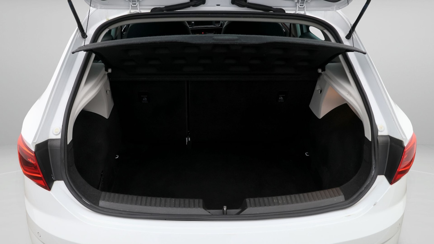 Used SEAT Leon 2018 for sale - 77668335: Photo 17