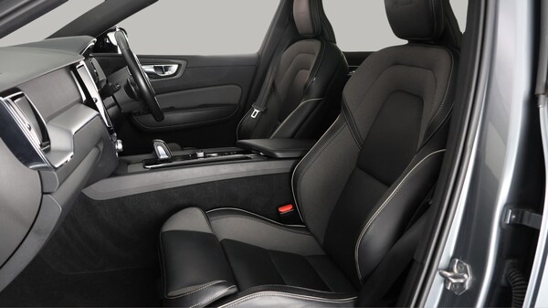 Used Volvo XC60 2020 for sale - 76314784: Photo 15