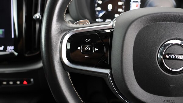 Used Volvo XC60 2020 for sale - 76314784: Photo 26