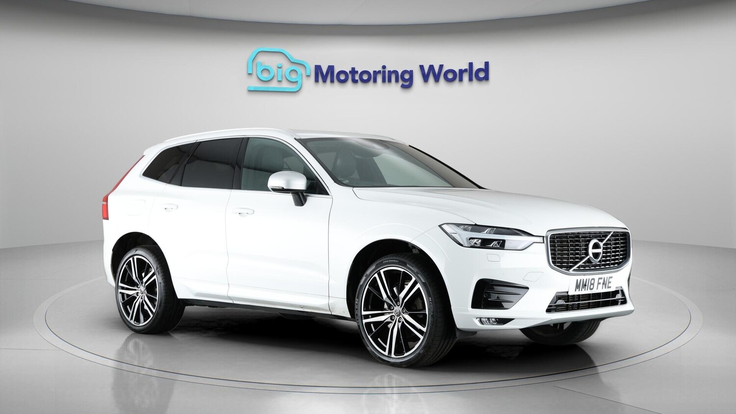 Used Volvo XC60 for sale - 76765355: Photo 2