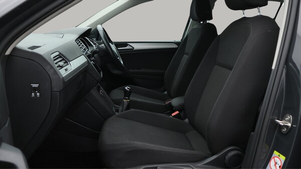 Used Volkswagen Tiguan 2019 for sale - 76247842: Photo 15