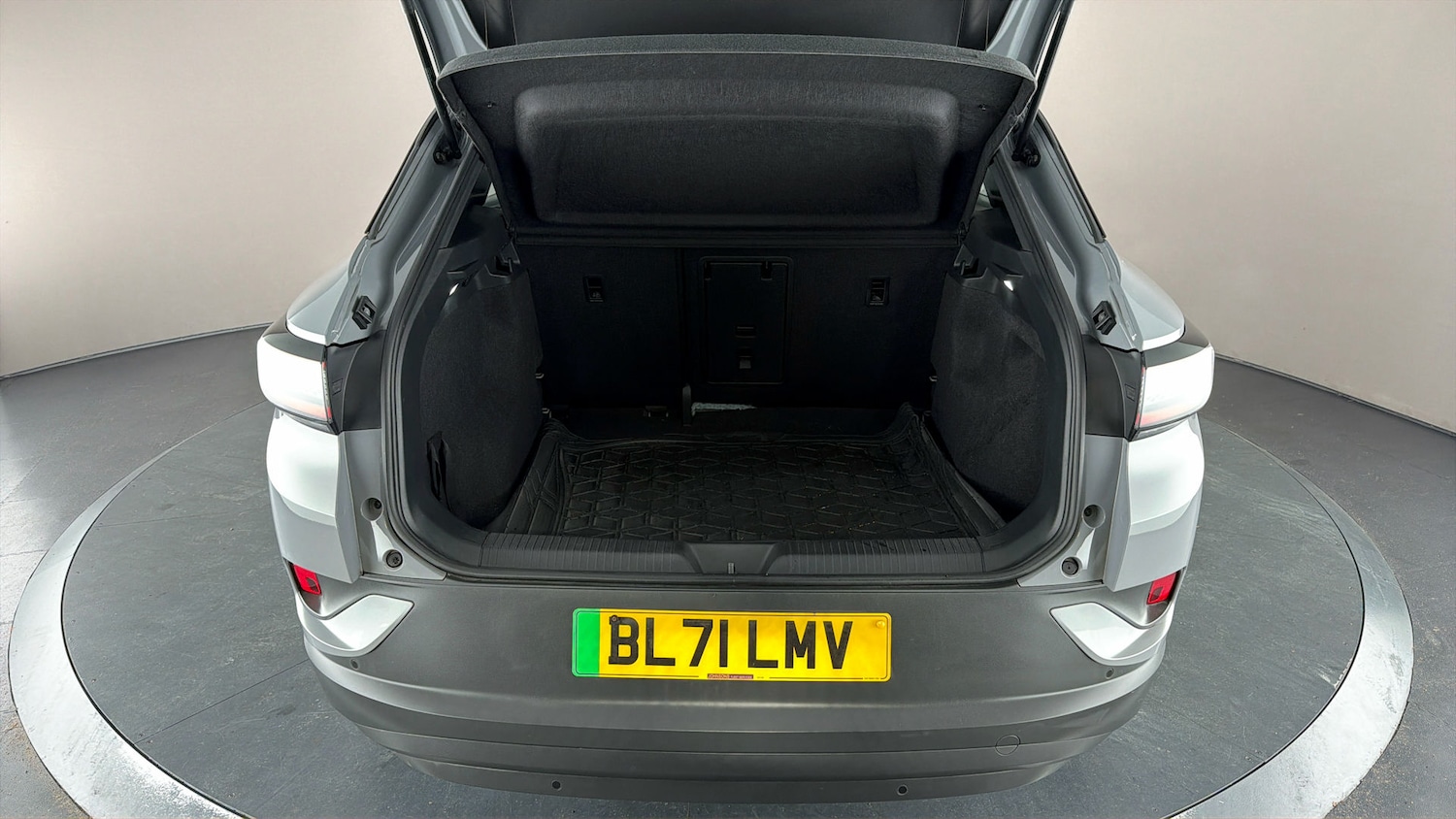 Used Volkswagen ID.4 2022 for sale - 77932854: Photo 16