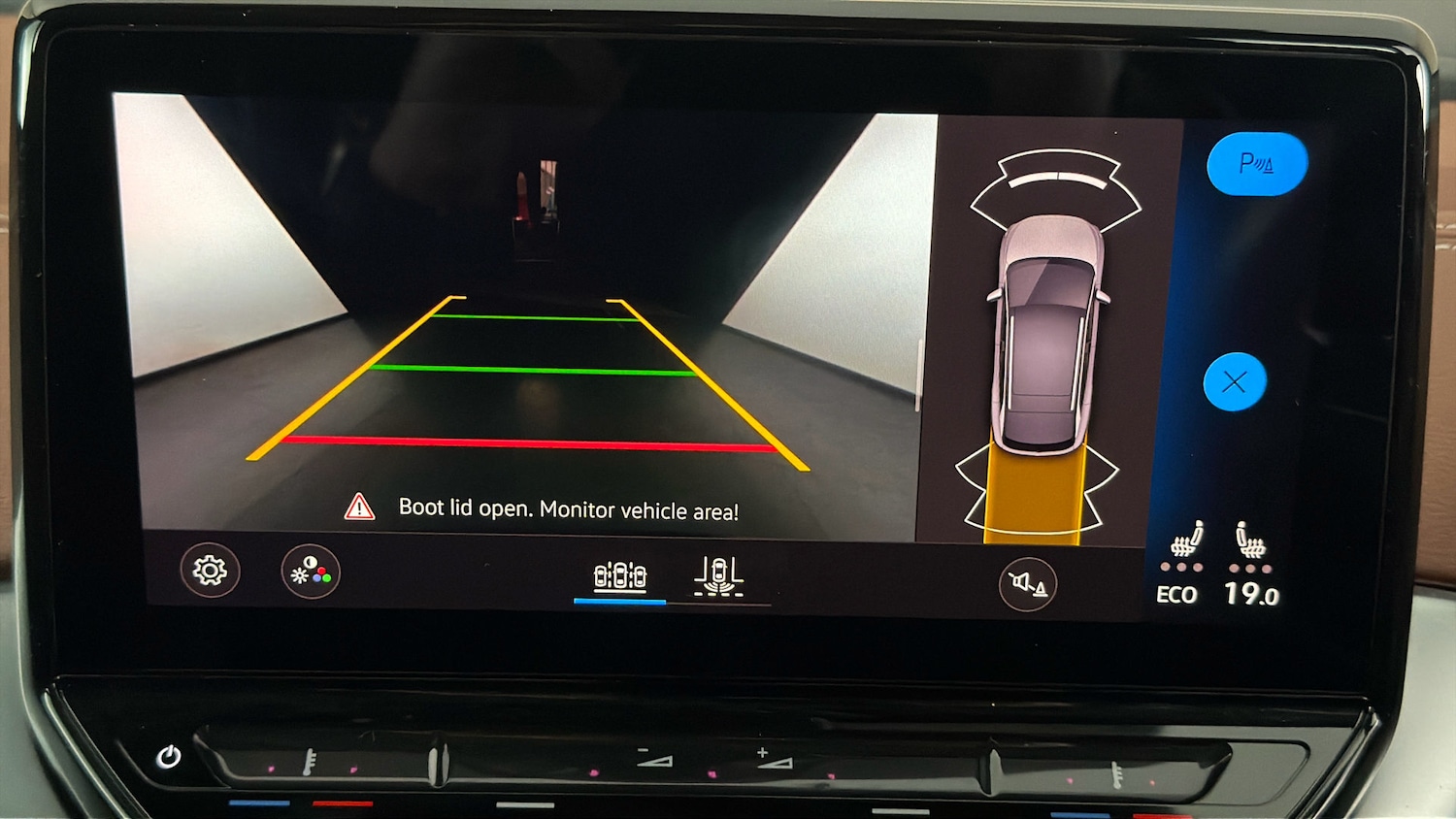 Used Volkswagen ID.4 2022 for sale - 77932854: Photo 27