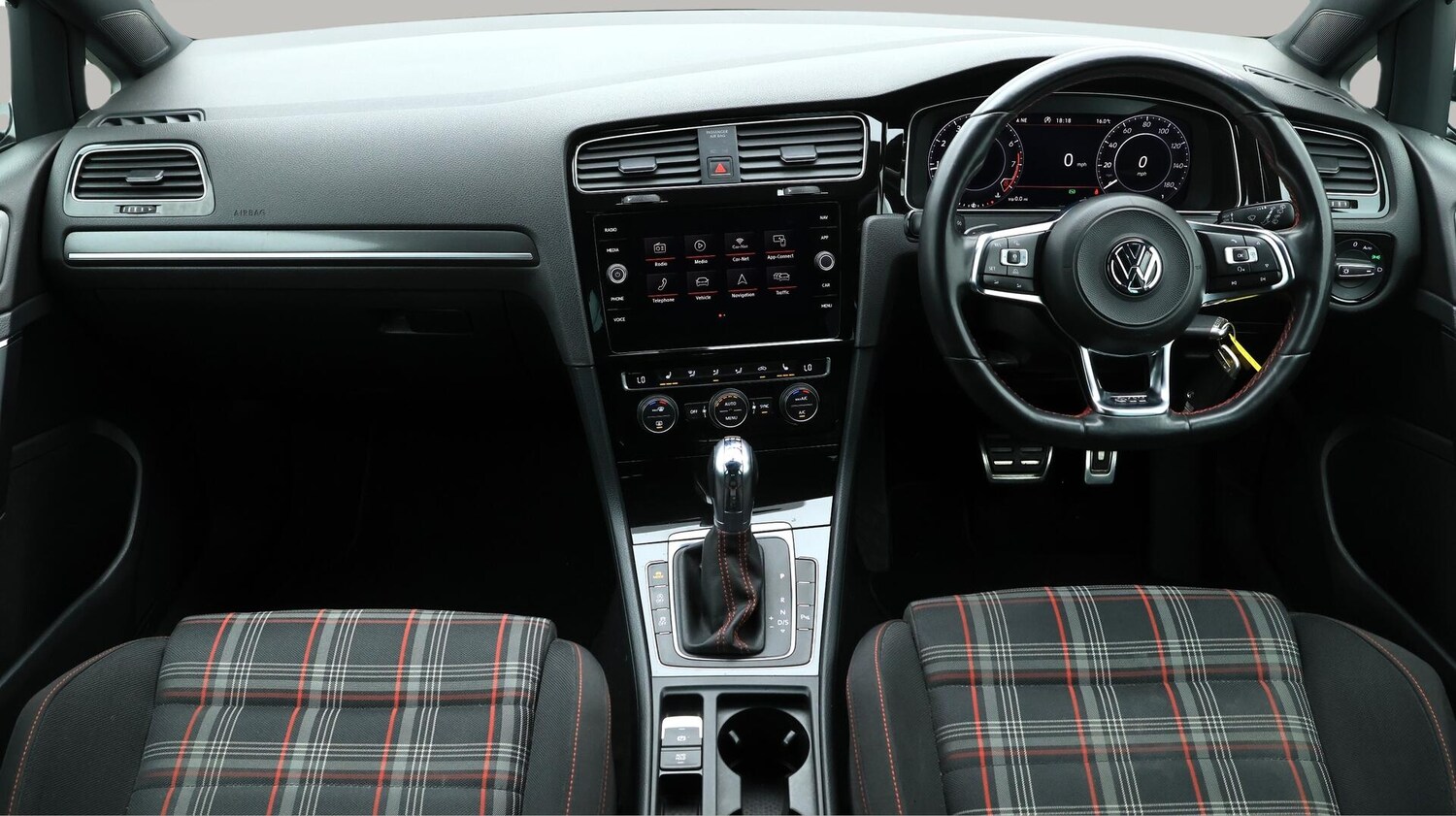 Used Volkswagen Golf 2017 for sale - 76260072: Photo 14