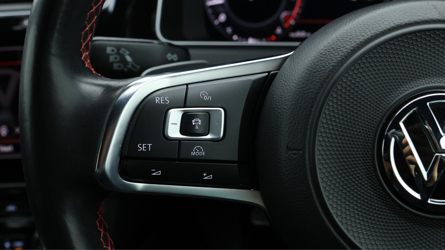 Used Volkswagen Golf 2017 for sale - 76260072: Photo 26