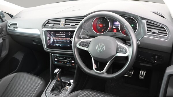 Used Volkswagen Tiguan 2021 for sale - 75990725: Photo 10