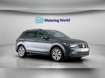 Used Volkswagen Tiguan 2021 for sale - 75990725: Photo 2
