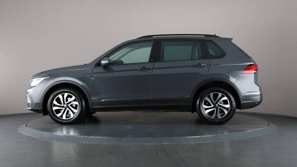 Used Volkswagen Tiguan 2021 for sale - 75990725: Photo 38