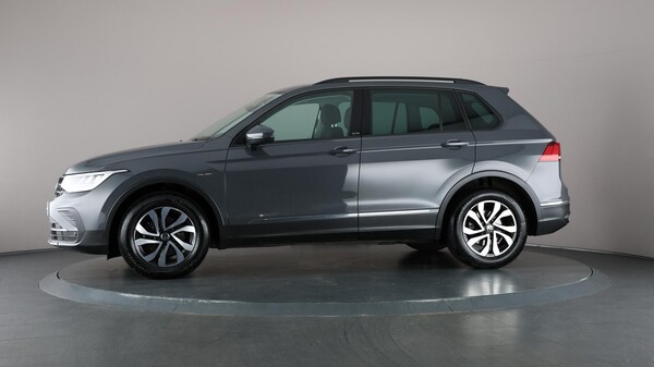 Used Volkswagen Tiguan 2021 for sale - 75990725: Photo 40