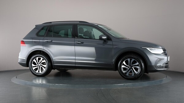 Used Volkswagen Tiguan 2021 for sale - 75990725: Photo 60