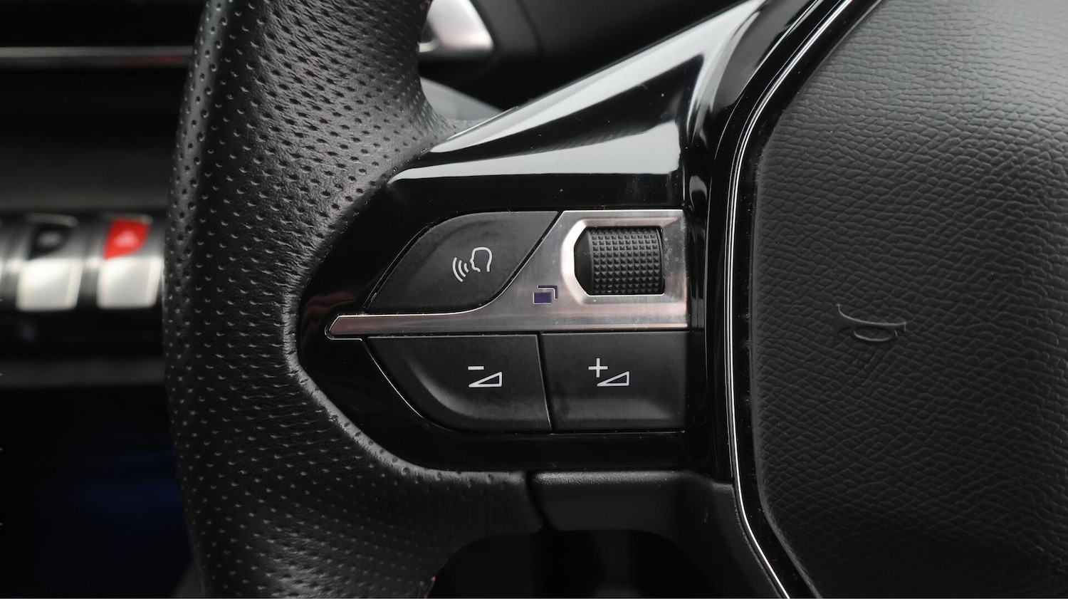 Used Peugeot 5008 2022 for sale - 76714871: Photo 26