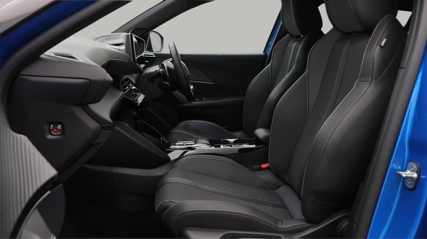 Used Peugeot 2008 2023 for sale - 76771728: Photo 15