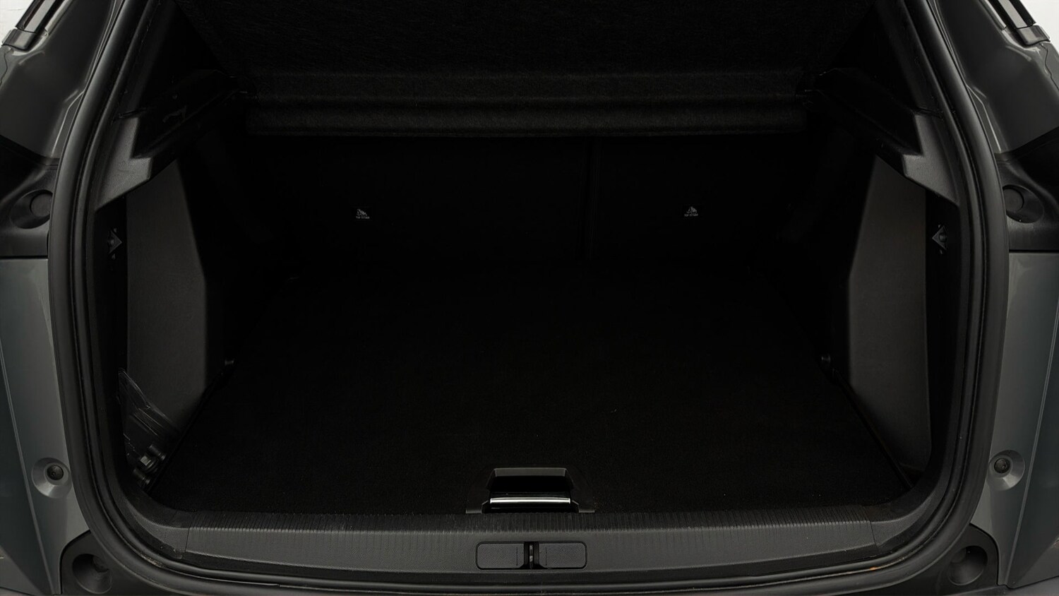 Used Peugeot 2008 2024 for sale - 78052629: Photo 16