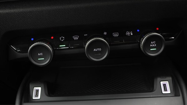 Used Citroen e-C4 2021 for sale - 76259580: Photo 13