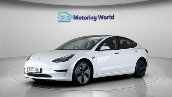 Used Tesla Model 3 2021 for sale - 76226898: Photo 4