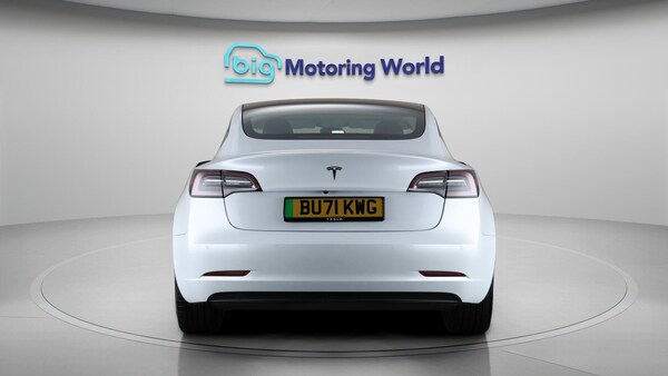 Used Tesla Model 3 2021 for sale - 76226898: Photo 7