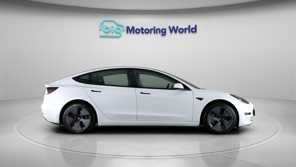 Used Tesla Model 3 2021 for sale - 76226898: Photo 9