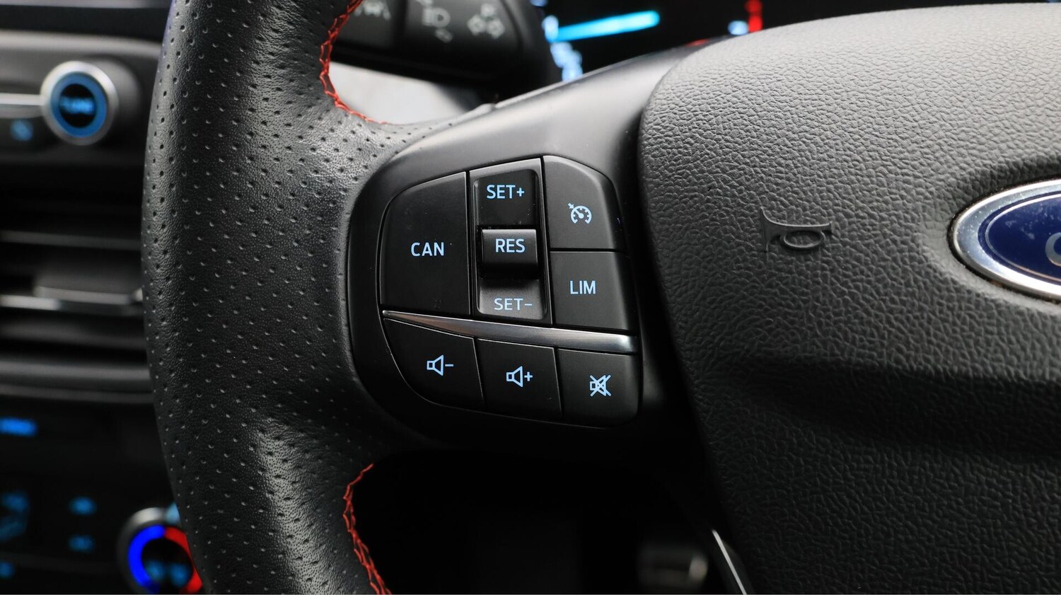 Used Ford Focus 2020 for sale - 76295695: Photo 25