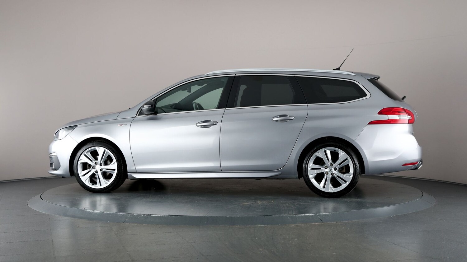 Used Peugeot 308 SW for sale - 76815459: Photo 32