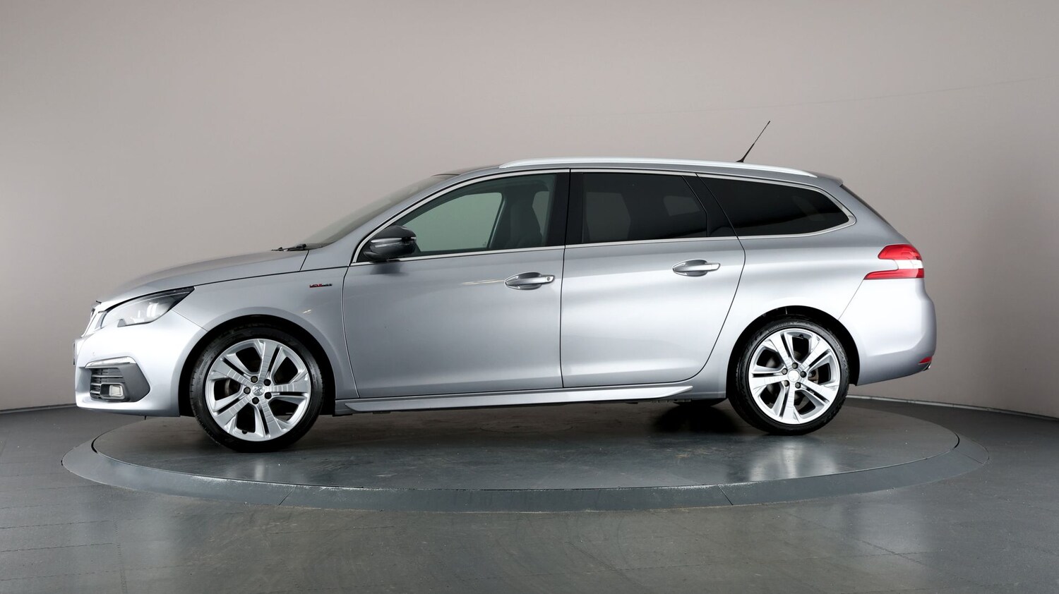 Used Peugeot 308 SW for sale - 76815459: Photo 35