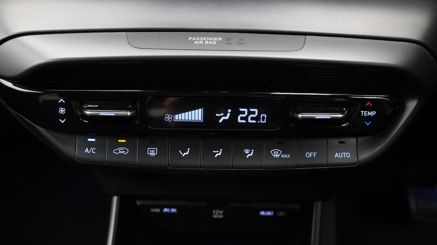 Used Hyundai i20 2022 for sale - 76701330: Photo 13