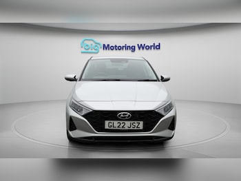 Used Hyundai i20 2022 for sale - 76701330: Photo