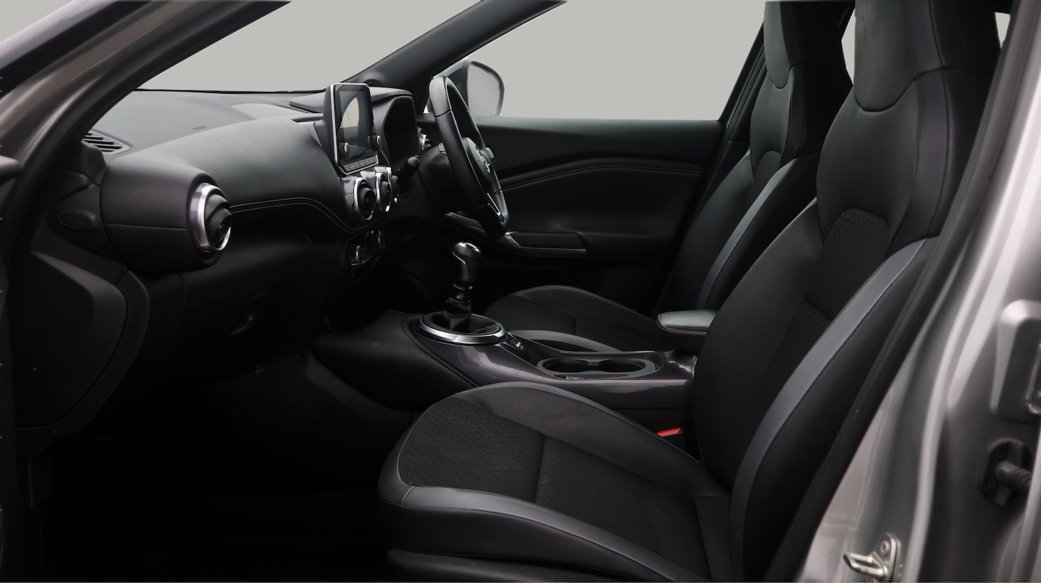 Used Nissan Juke 2023 for sale - 77669147: Photo 14