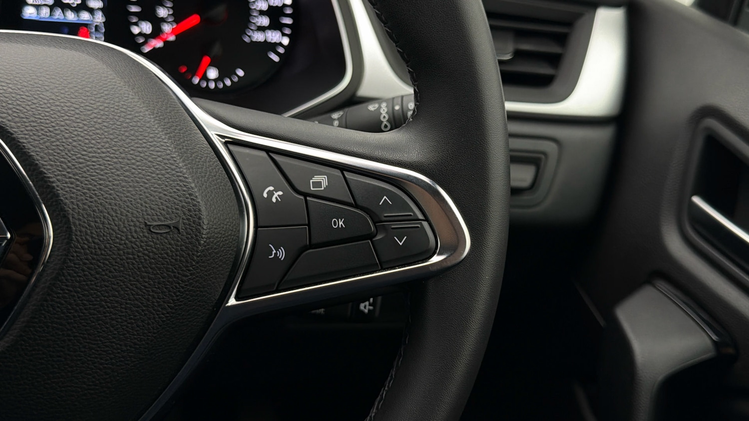 Used Renault Captur 2021 for sale - 78209693: Photo 23