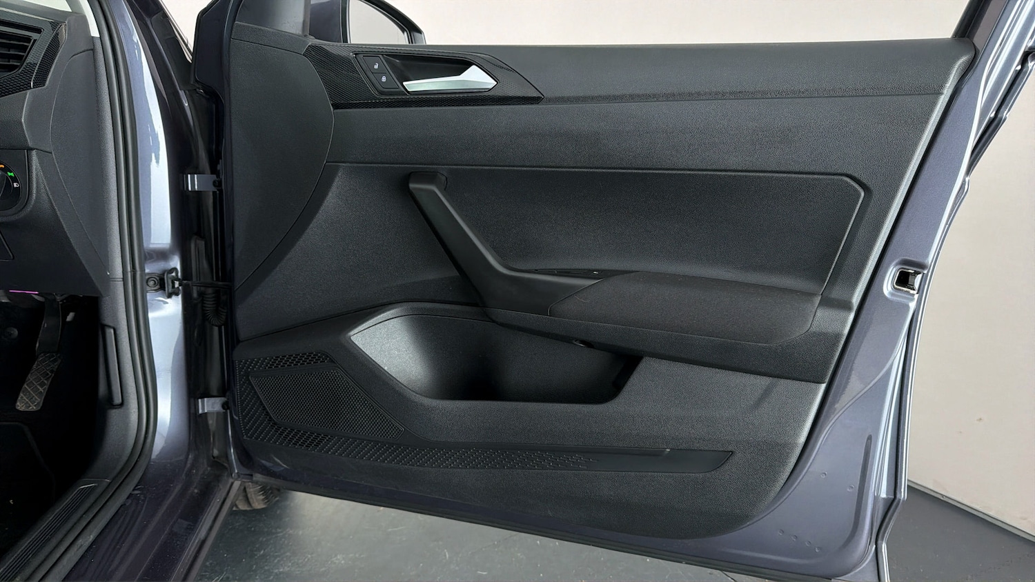 Used Volkswagen Polo 2022 for sale - 77888298: Photo 5