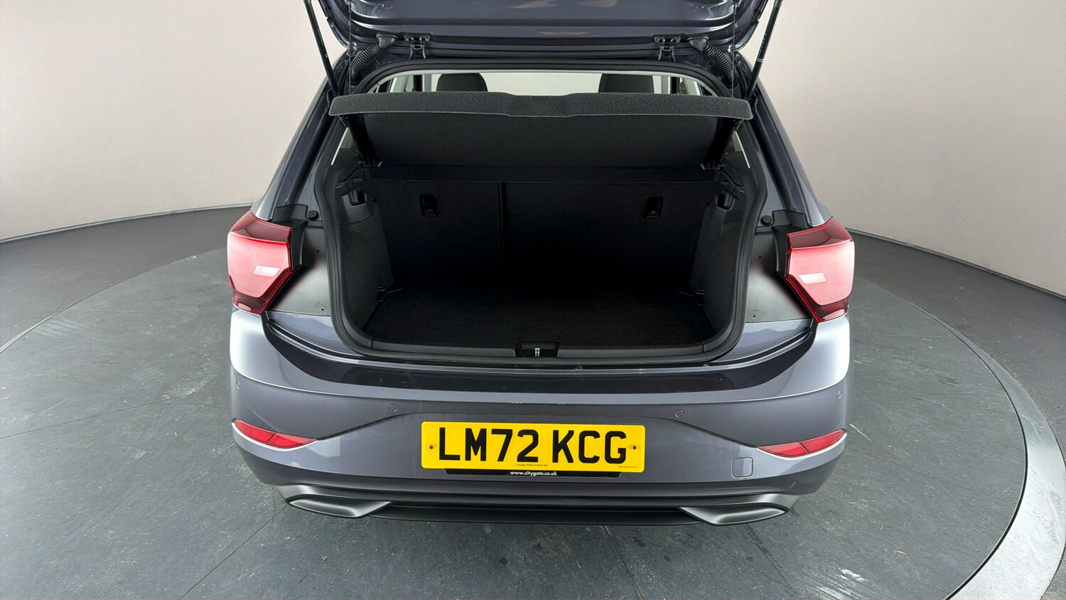 Used Volkswagen Polo 2022 for sale - 77888298: Photo 7