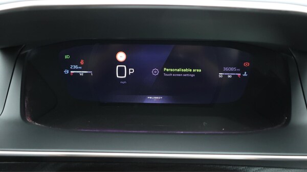 Used Peugeot 2008 2023 for sale - 76270284: Photo 11