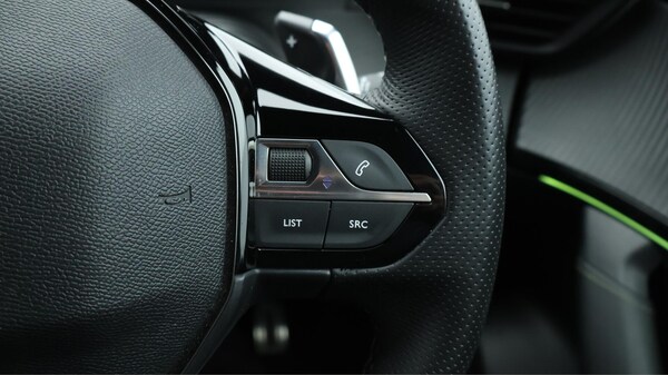 Used Peugeot 2008 2023 for sale - 76270284: Photo 25