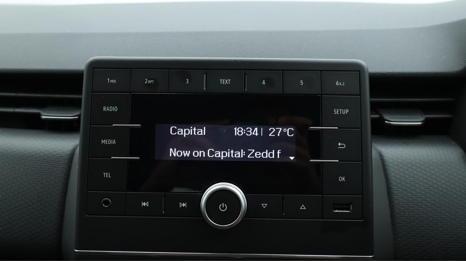 Used Renault Clio 2021 for sale - 76562517: Photo 12